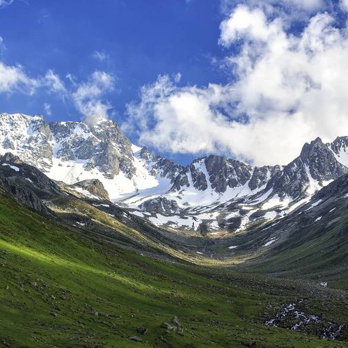 Kavrun Valleys