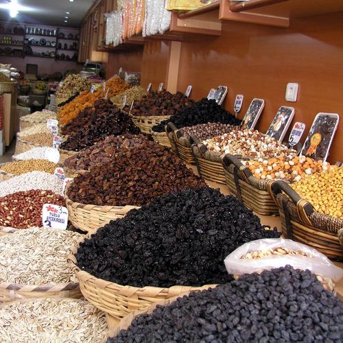 Uzunçarşı Gewürzläden