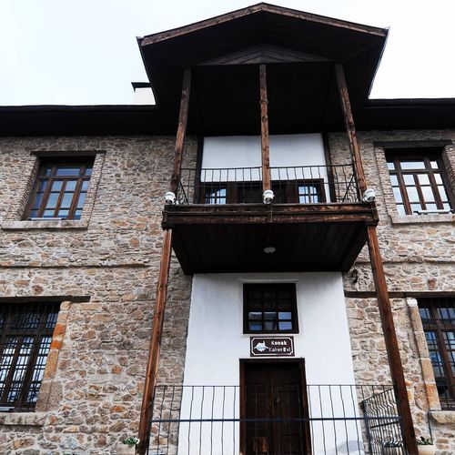 Ağalar Konağı