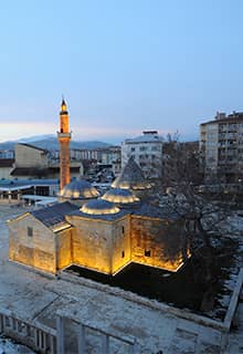 Комплекс Ахи Эврана