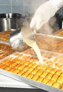 Sütlü Nuriye Dessert
