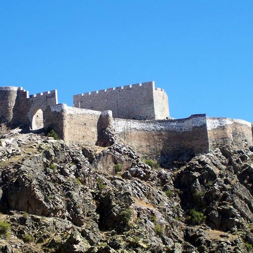 Kov Castle