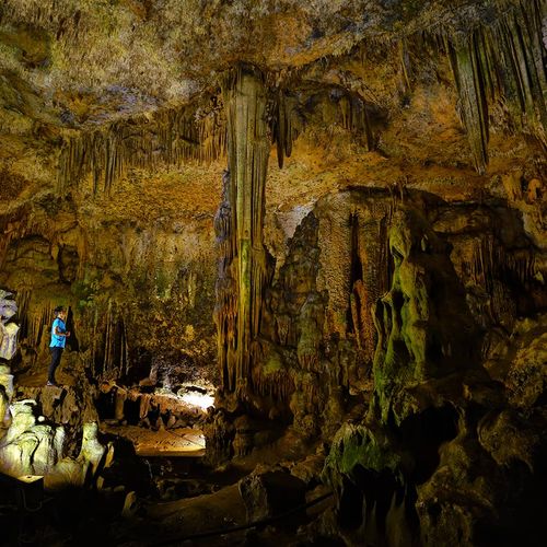 Astım Cave