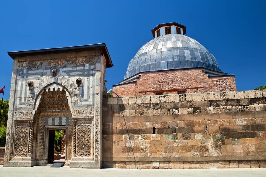 Blog Image - Exploring Seljuk Architecture in Konya