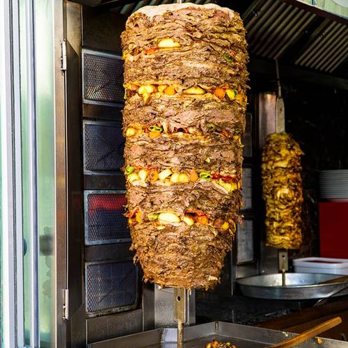 Мясной донер с овощами