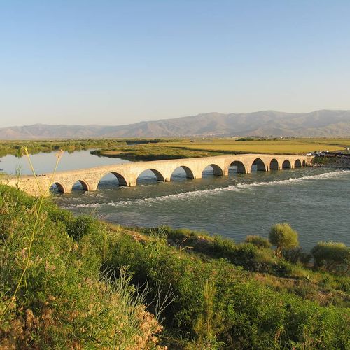 Tarihi Murat Köprüsü