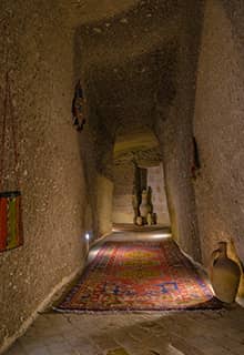 Mağara Oteli