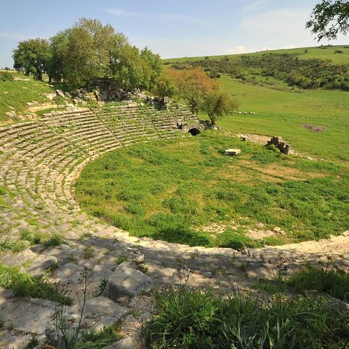 Стародавні руїни Кастабала Ієраполіс (Kastabala Hierapolis)