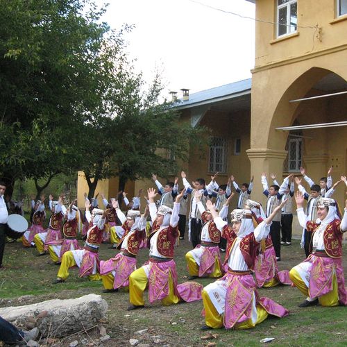 Народный танец Османие