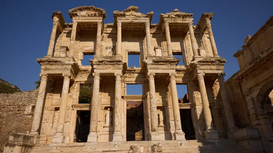 Discovering the Seven Churches of Revelation in a 4-Day Route