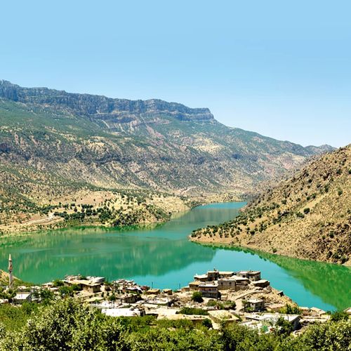 Pervari Lake