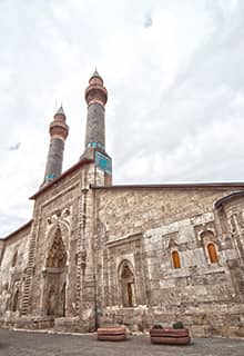 Çifte Minareli Medrese