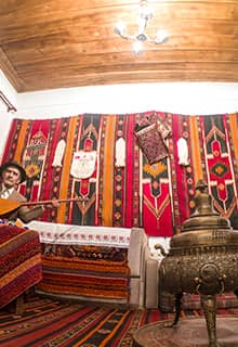 Âşık Veysel Kültür ve Sanat Evi