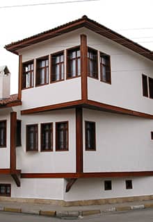 İnönü Konağı
