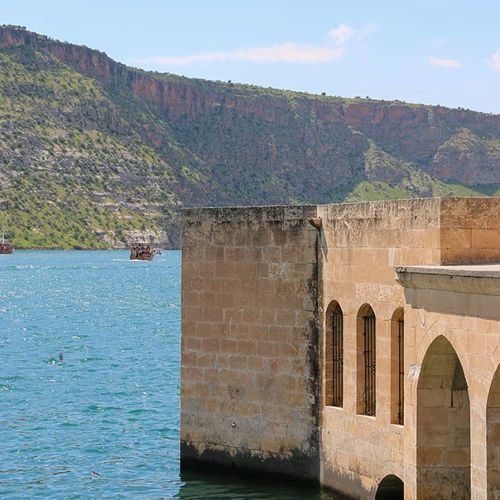 Halfeti（哈勒费提） Şanlıurfa（尚鲁乌尔法）