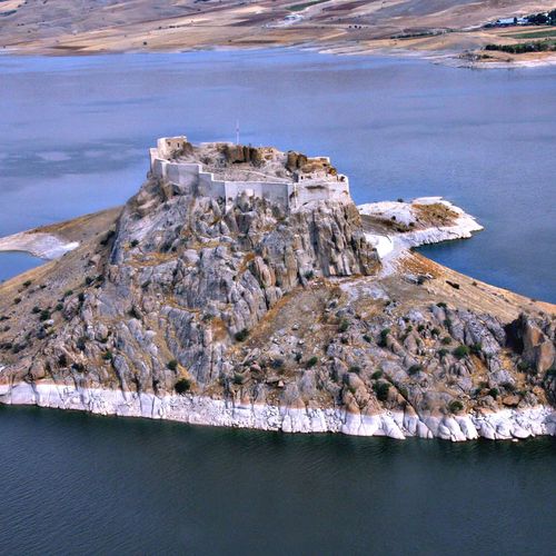 Pertek Castle