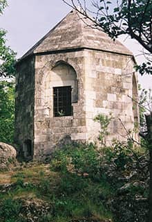 Гробниця Узун-Хасана (Uzun Hasan Tomb)