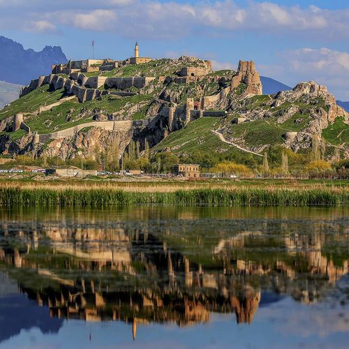 Van Castle