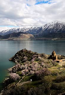 Akdamar Adası