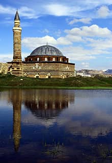 Mezquita y complejo de Hüsrev Pasha