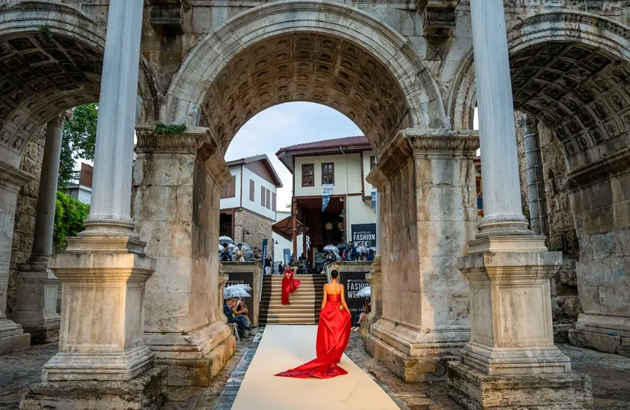 9. Antalya Fashion Week