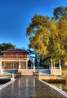 Помістя Юрюйєн Кьошк (Yürüyen Köşk)