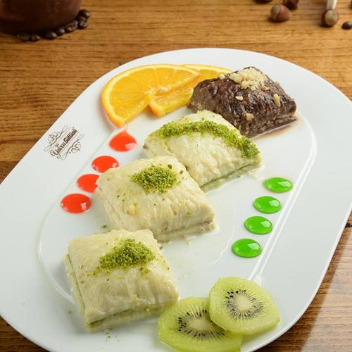 حلويات يالوفا بالحليب (سوتلو)