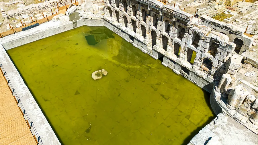 Basilica Therma
